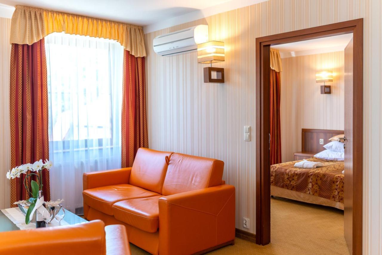Dworek Morski Spa & Wellness Mielno  Luaran gambar