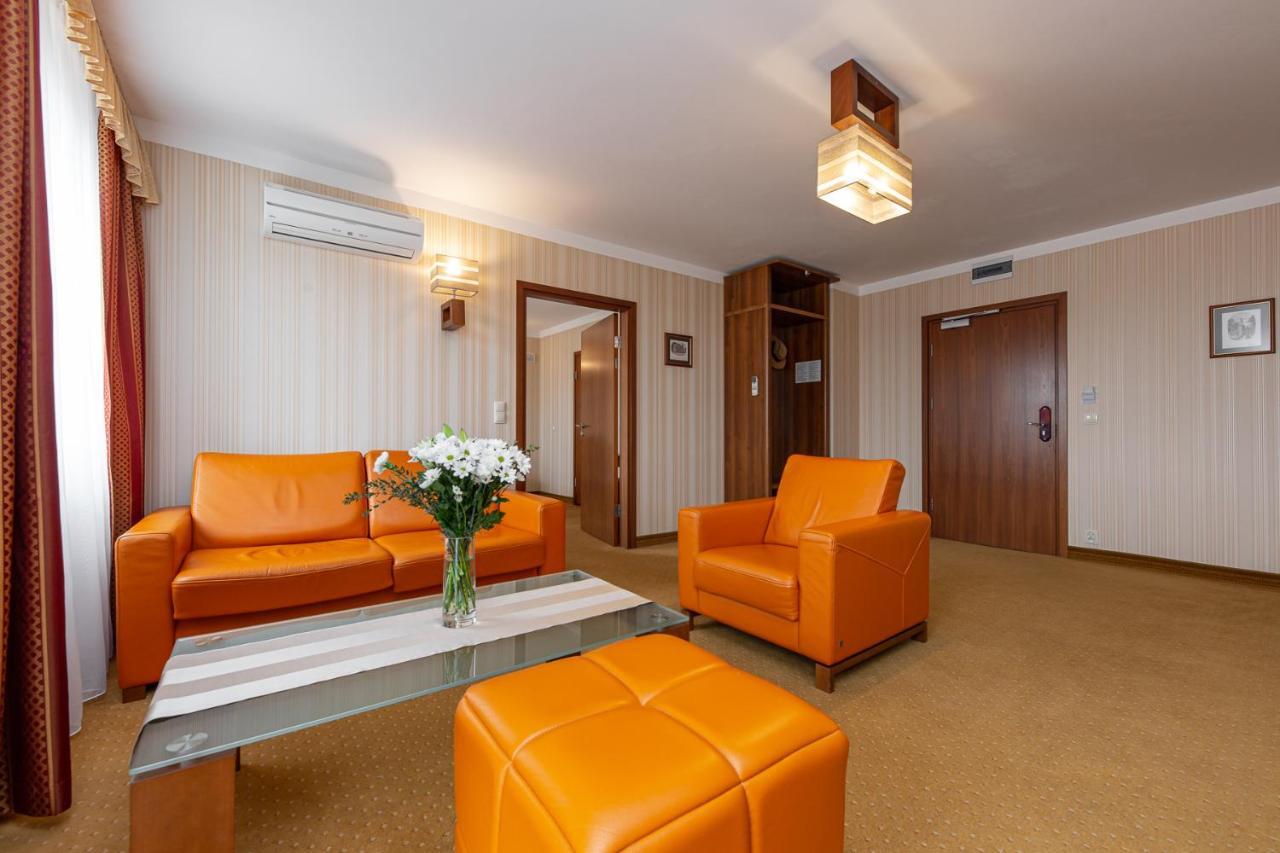 Dworek Morski Spa & Wellness Mielno  Luaran gambar